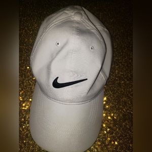 WHITE NIKE GOLF HAT MEN... velcro back....must go!!!